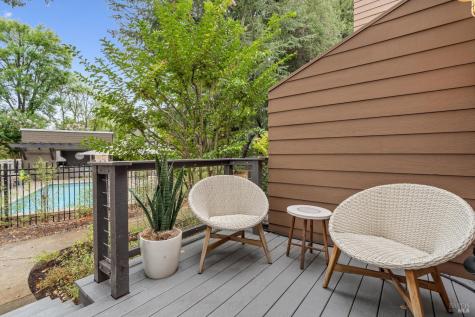 532 Grove Street Healdsburg CA 95448