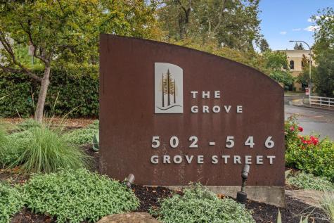 532 Grove Street Healdsburg CA 95448