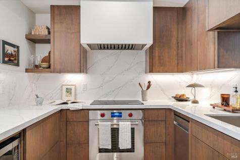 532 Grove Street Healdsburg CA 95448
