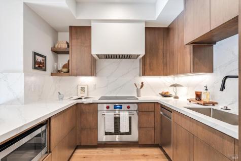 532 Grove Street Healdsburg CA 95448
