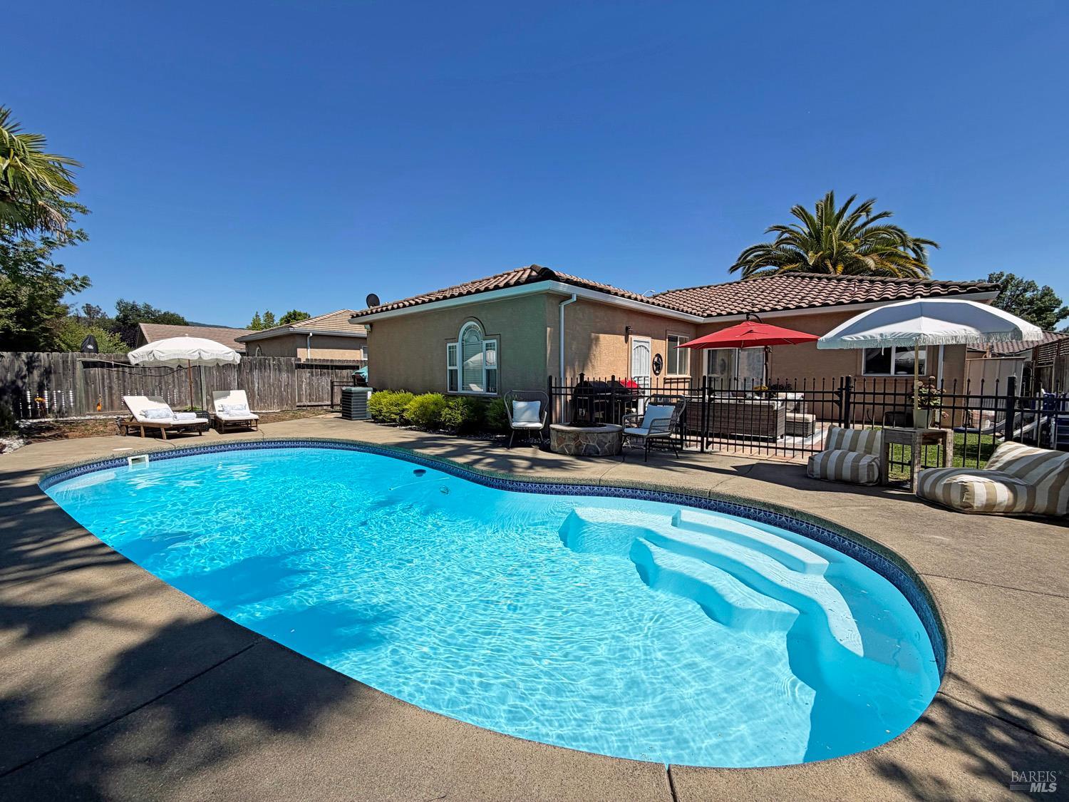468 Briarwood Drive Ukiah CA 95482