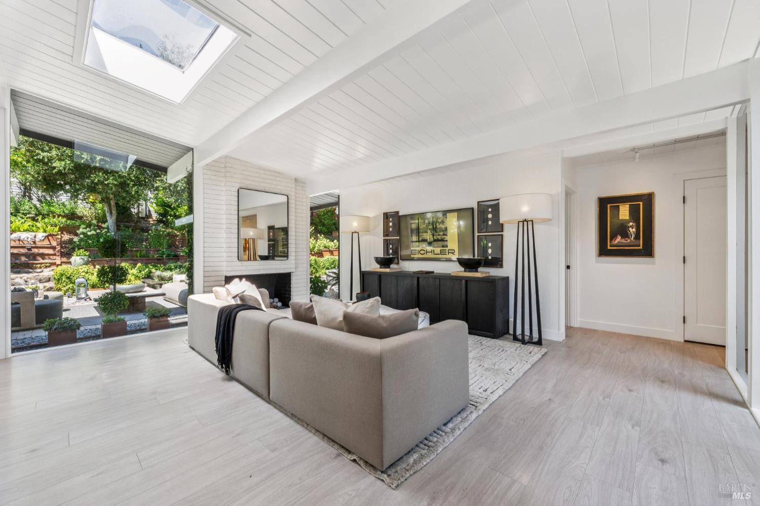 1331 Idylberry Road San Rafael CA 94903