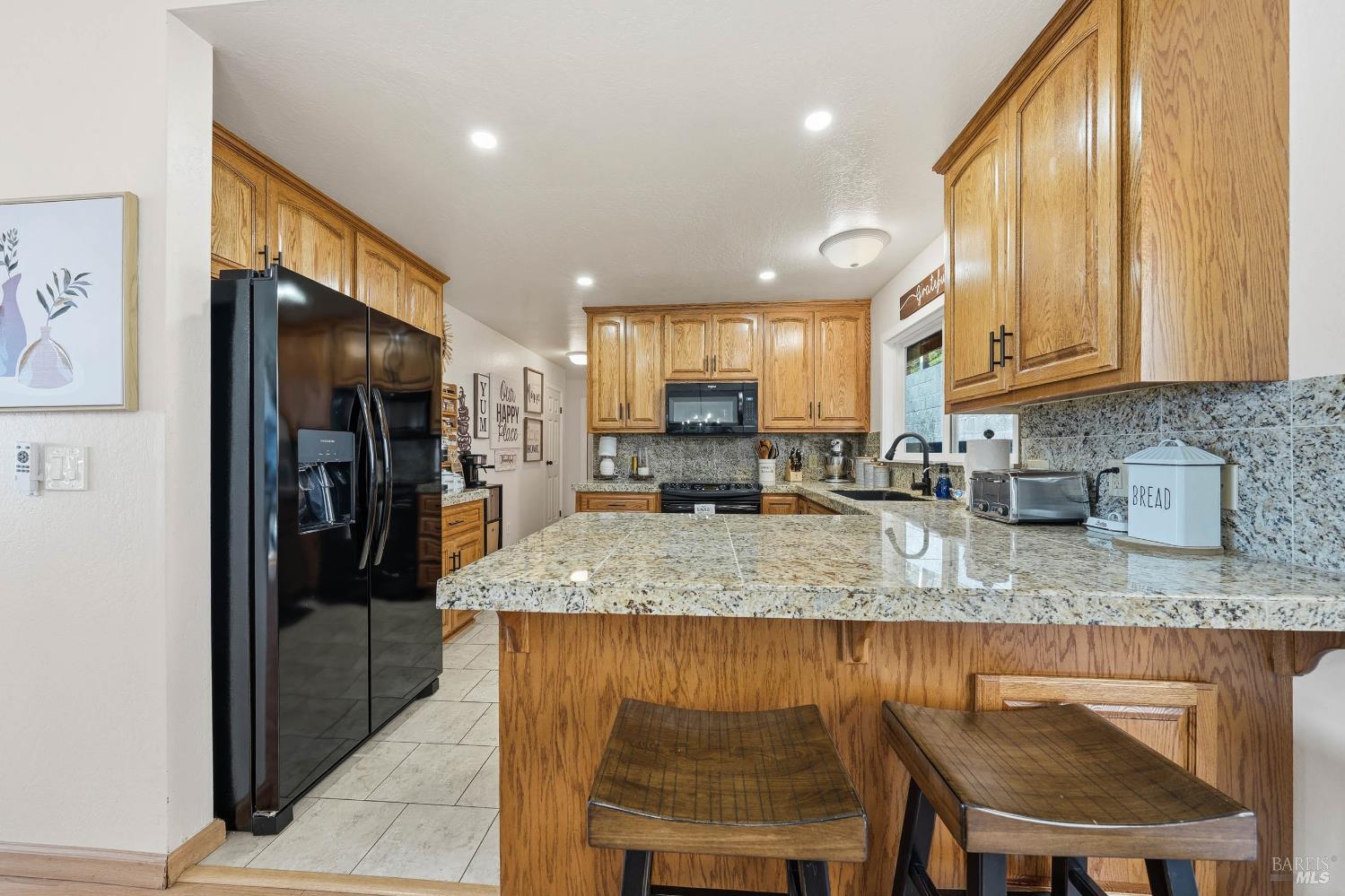5740 Sunrise Drive Lower Lake CA 95457