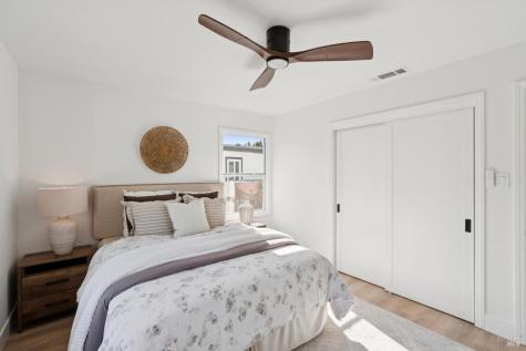 1825 Robin Hood Lane Santa Rosa CA 95405