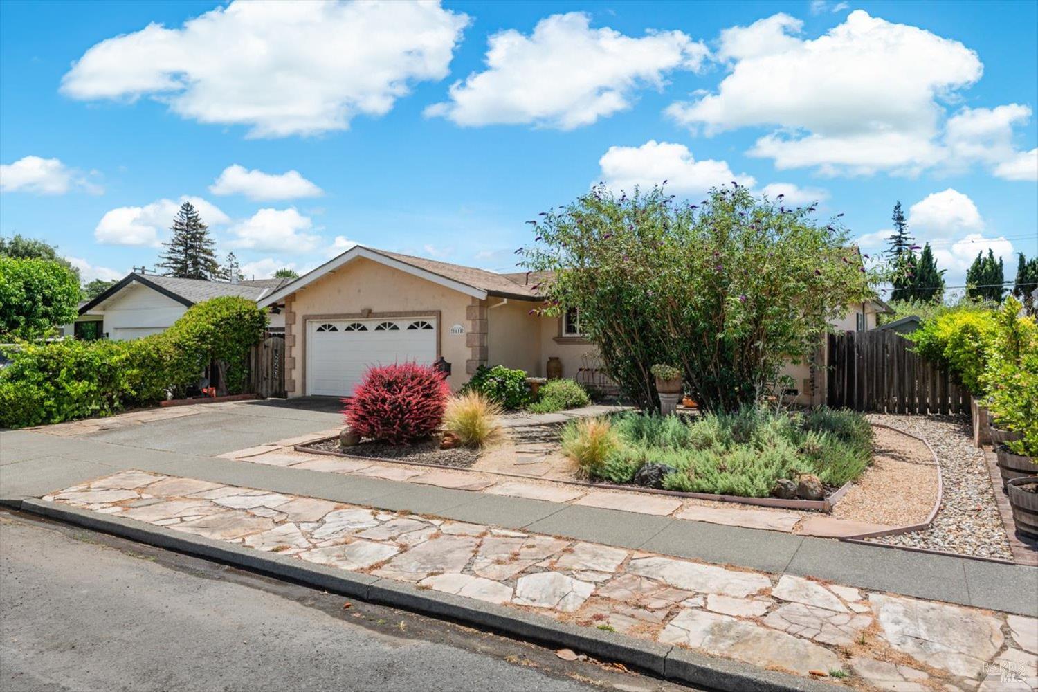 1615 Bryce Court Napa CA 94558