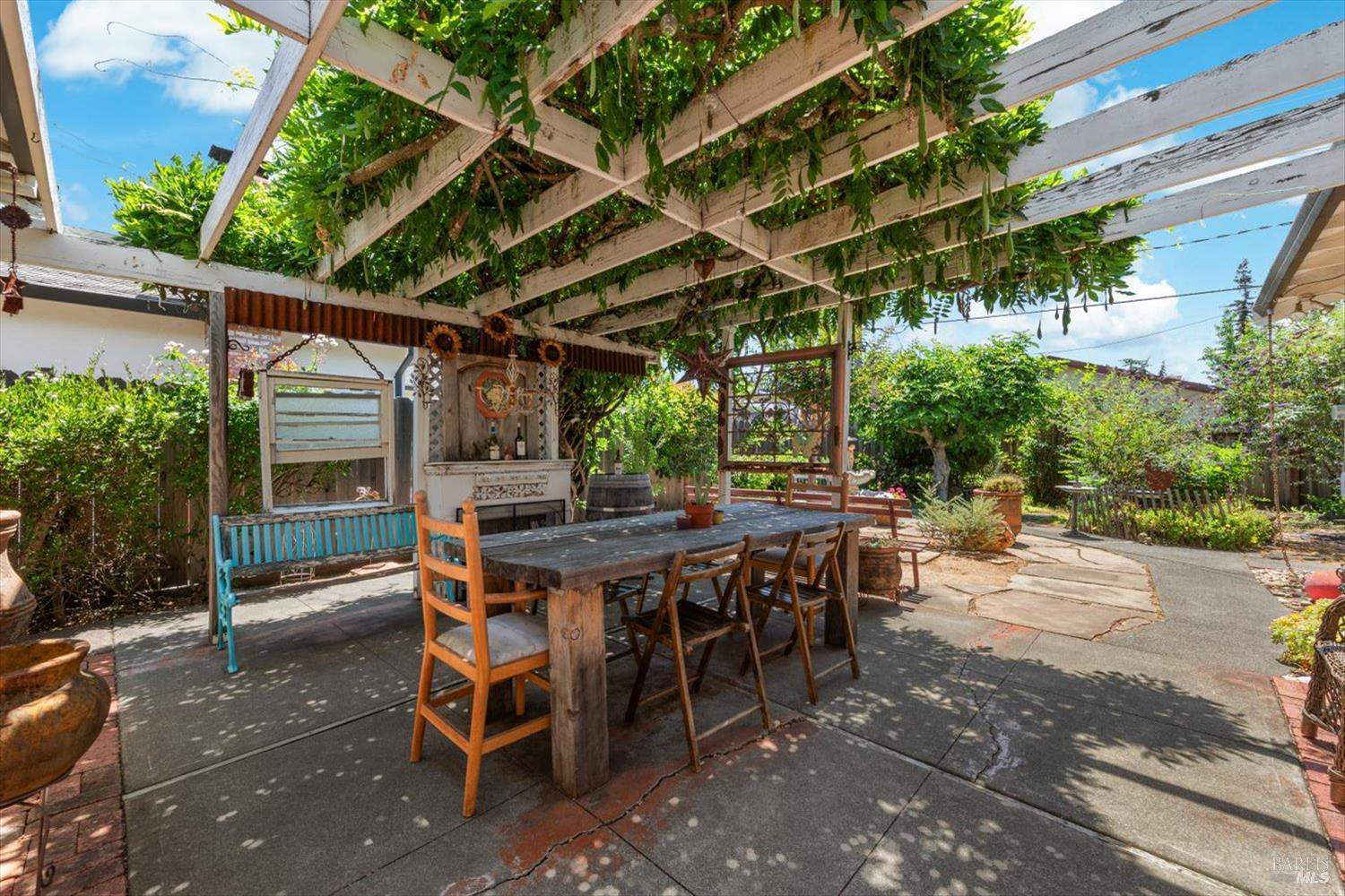 1615 Bryce Court Napa CA 94558