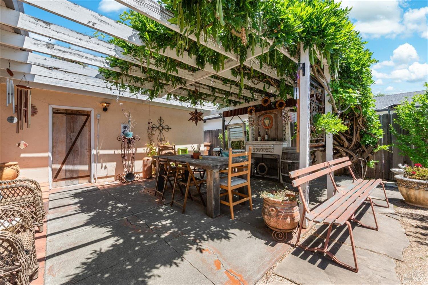 1615 Bryce Court Napa CA 94558