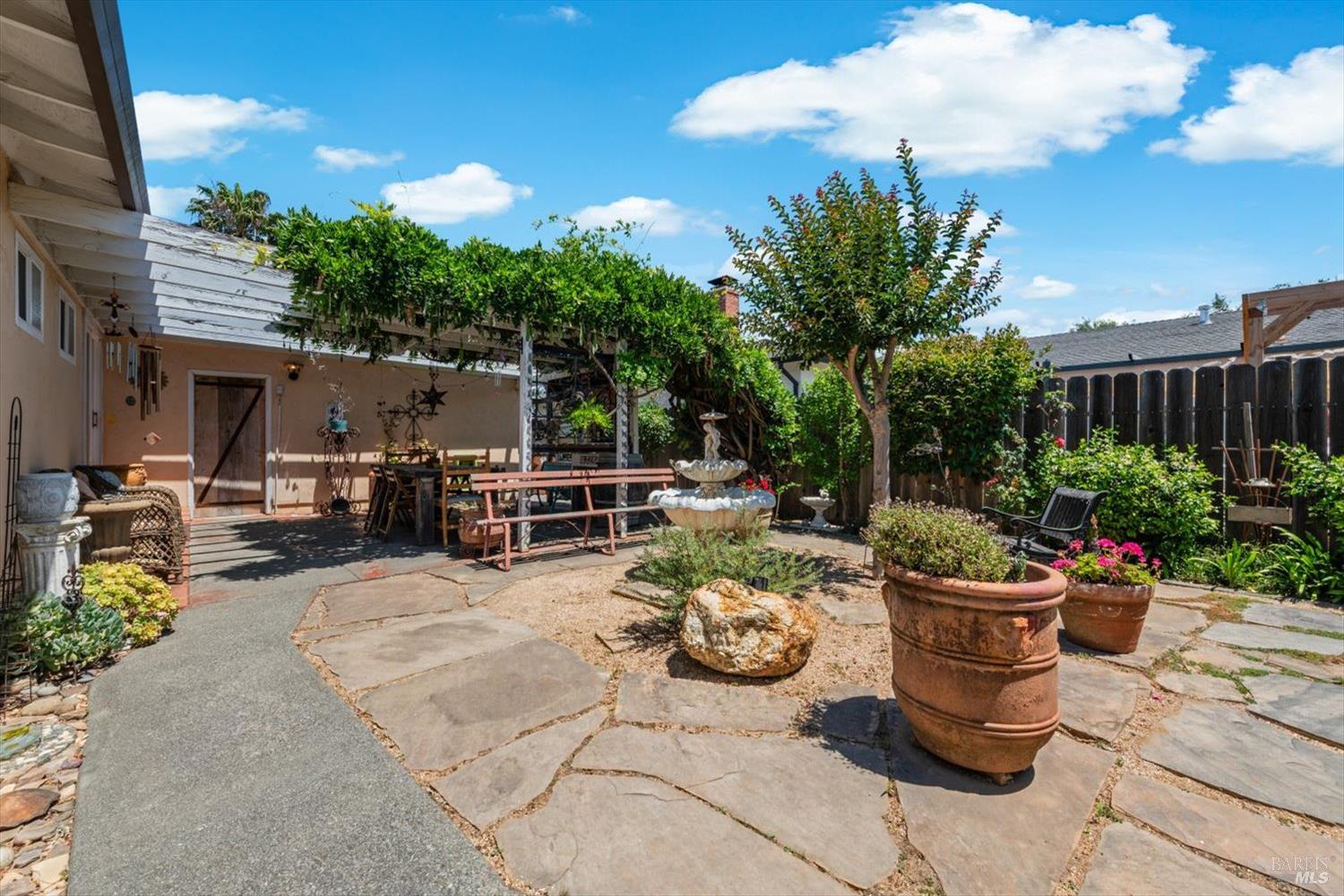 1615 Bryce Court Napa CA 94558