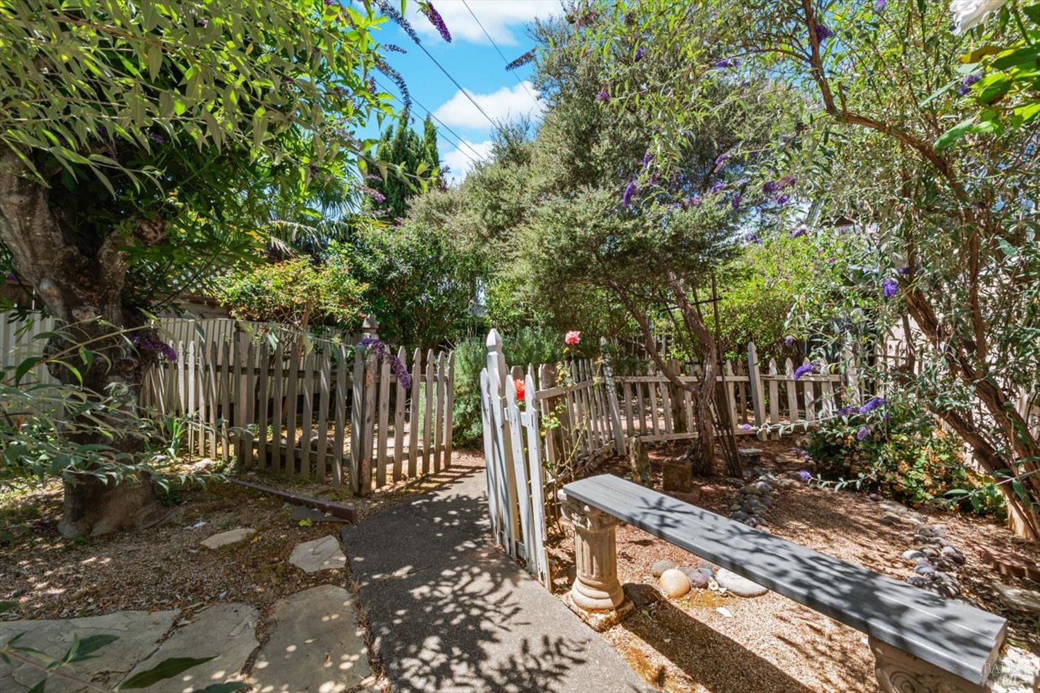 1615 Bryce Court Napa CA 94558