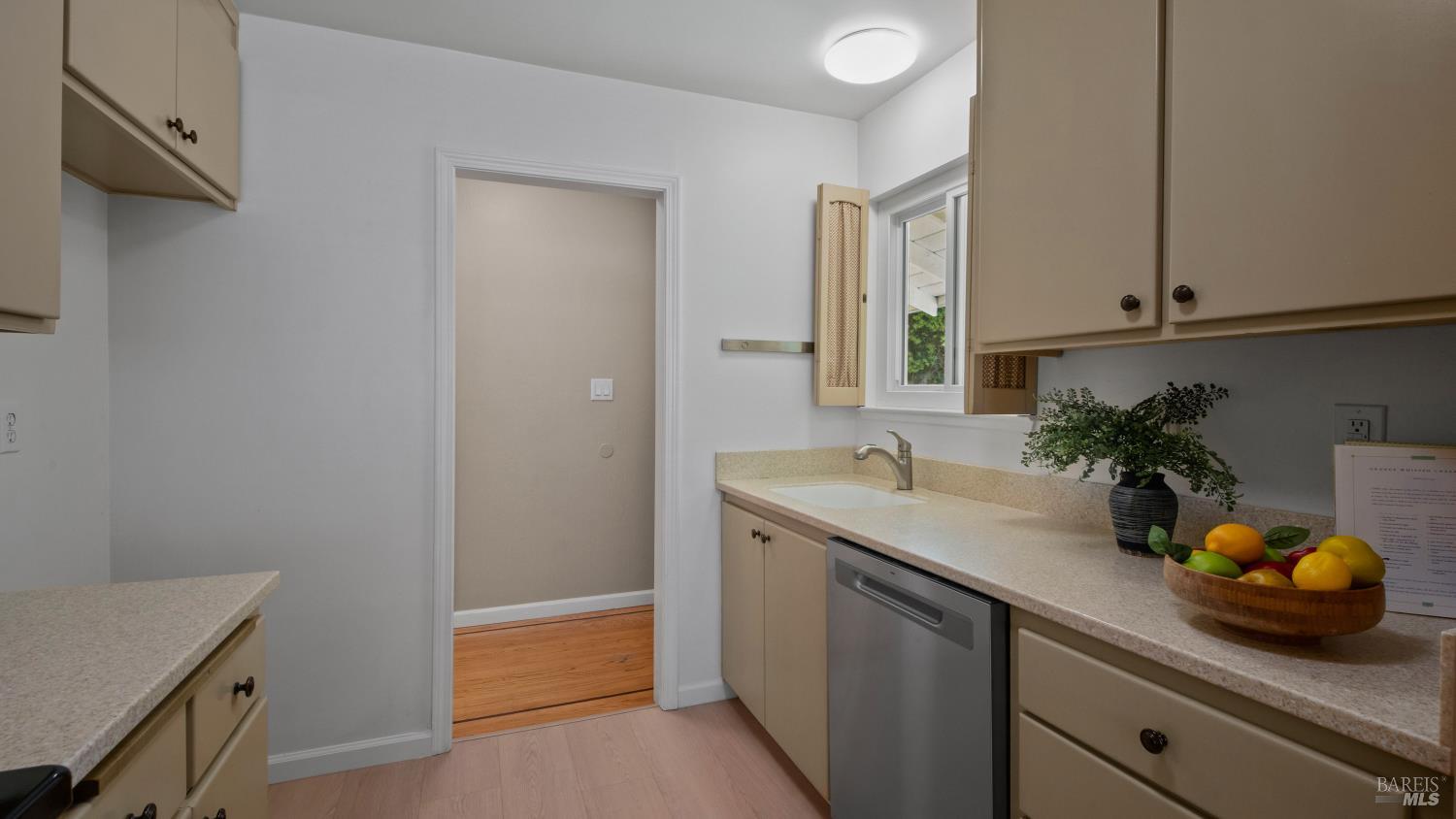 381 Lily Street Fairfield CA 94533