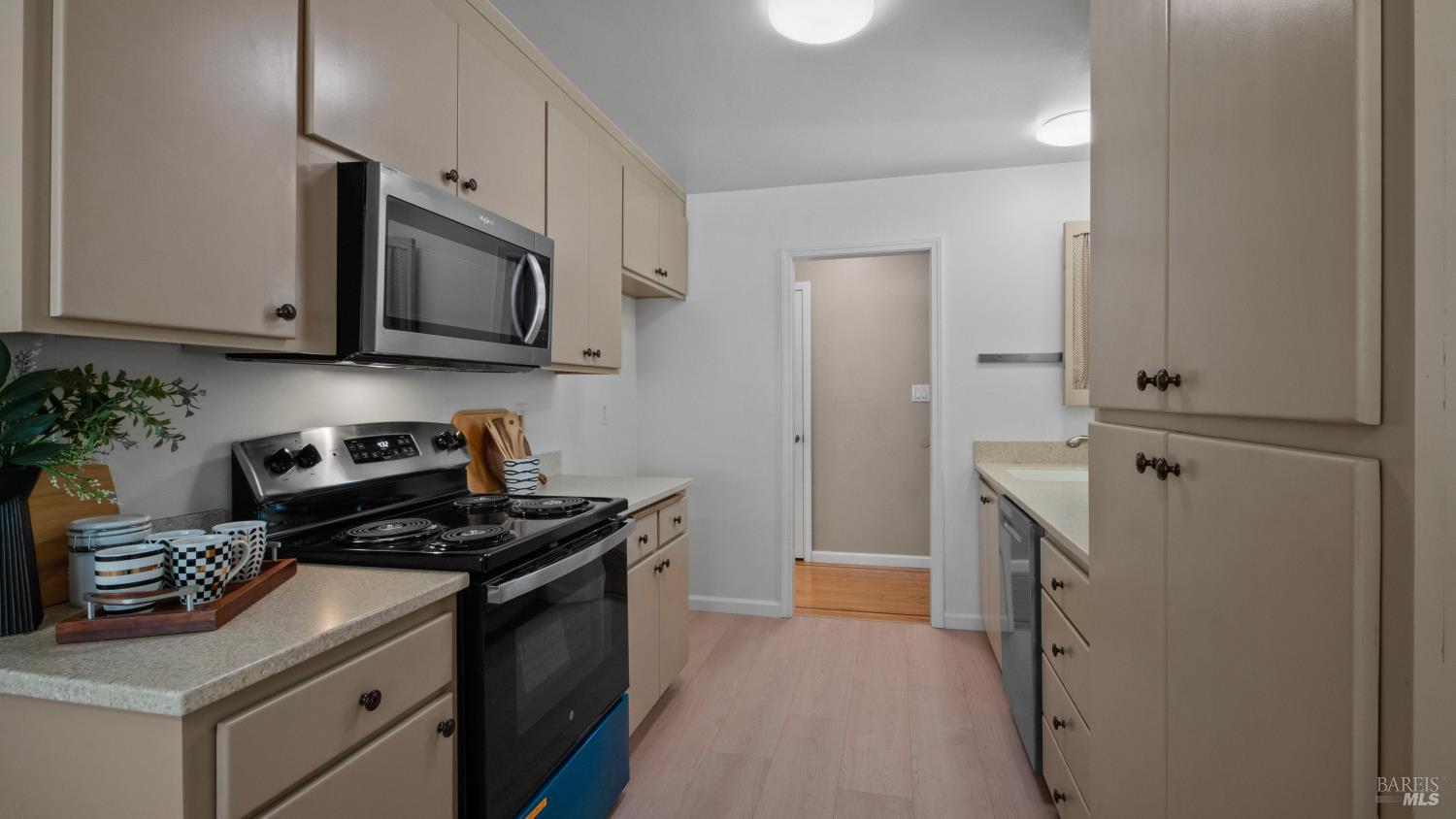 381 Lily Street Fairfield CA 94533