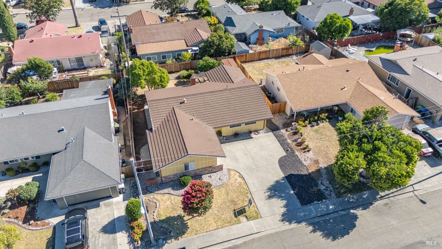 381 Lily Street Fairfield CA 94533