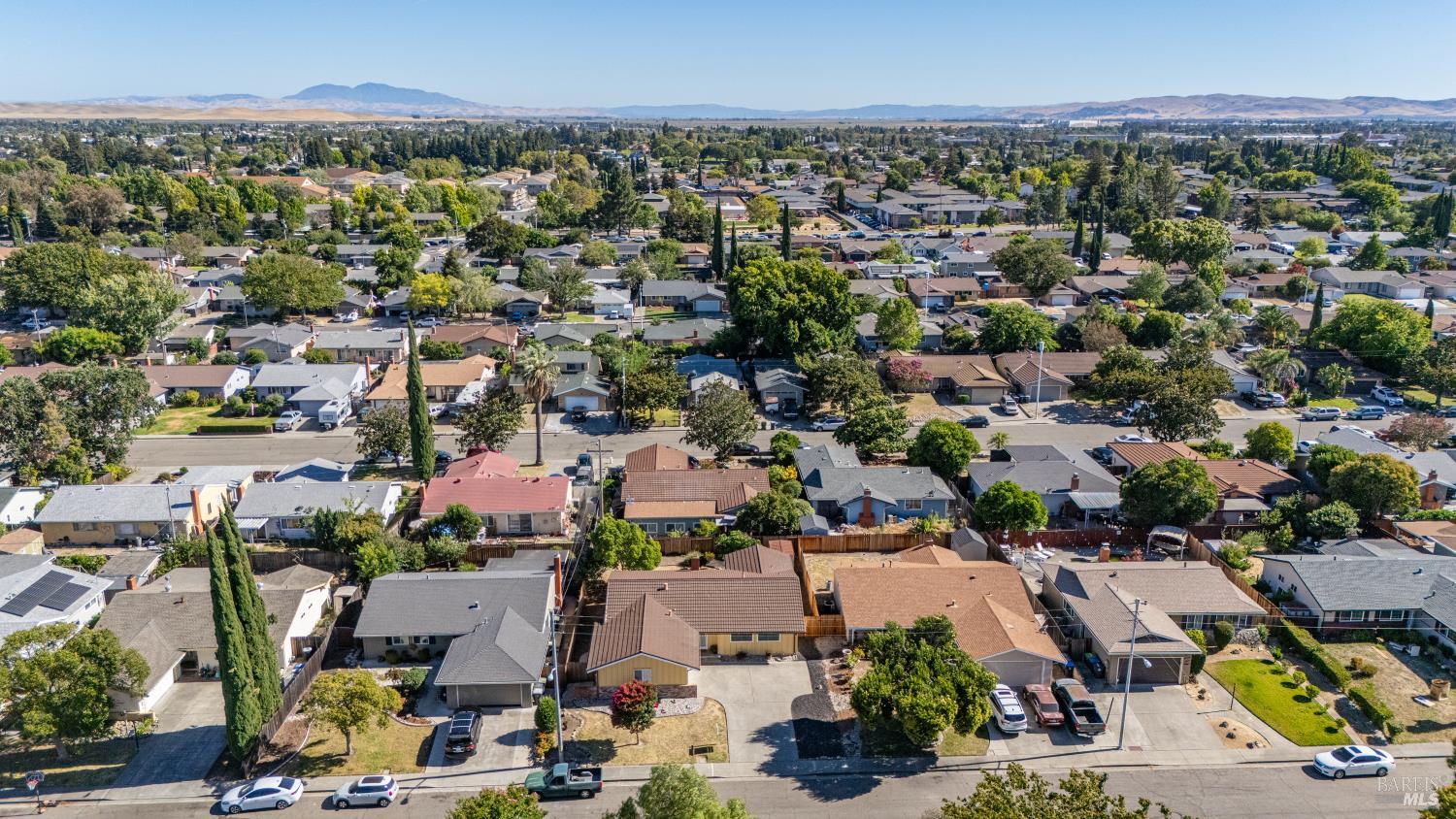 381 Lily Street Fairfield CA 94533