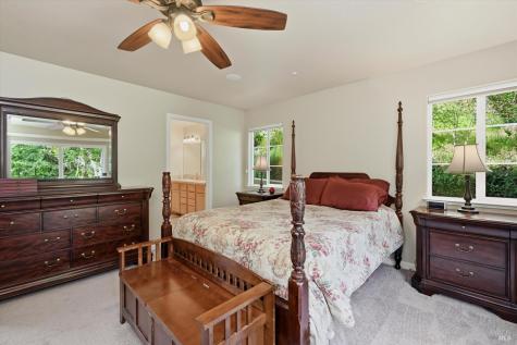 321 Portofino Way Cloverdale CA 95425