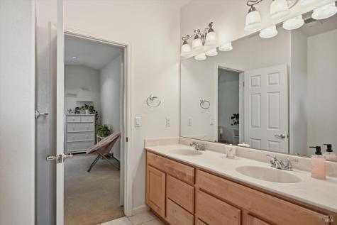 321 Portofino Way Cloverdale CA 95425