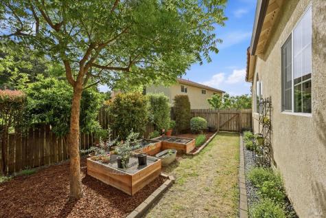321 Portofino Way Cloverdale CA 95425