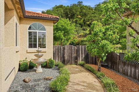 321 Portofino Way Cloverdale CA 95425
