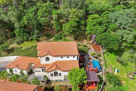 321 Portofino Way Cloverdale CA 95425