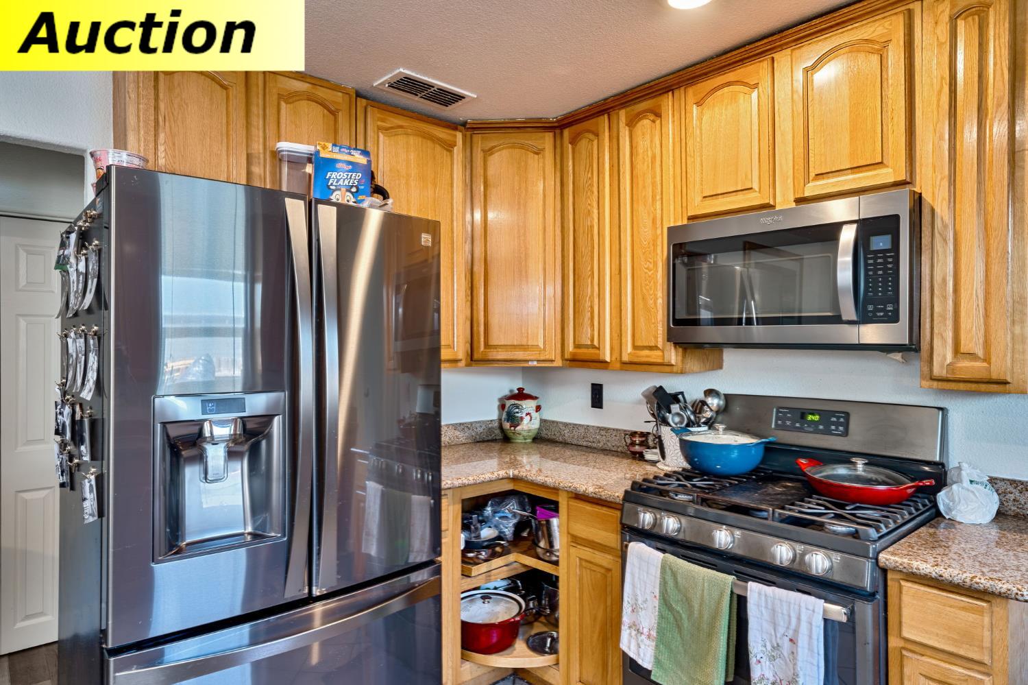 3734 22nd Avenue Sacramento CA 95820