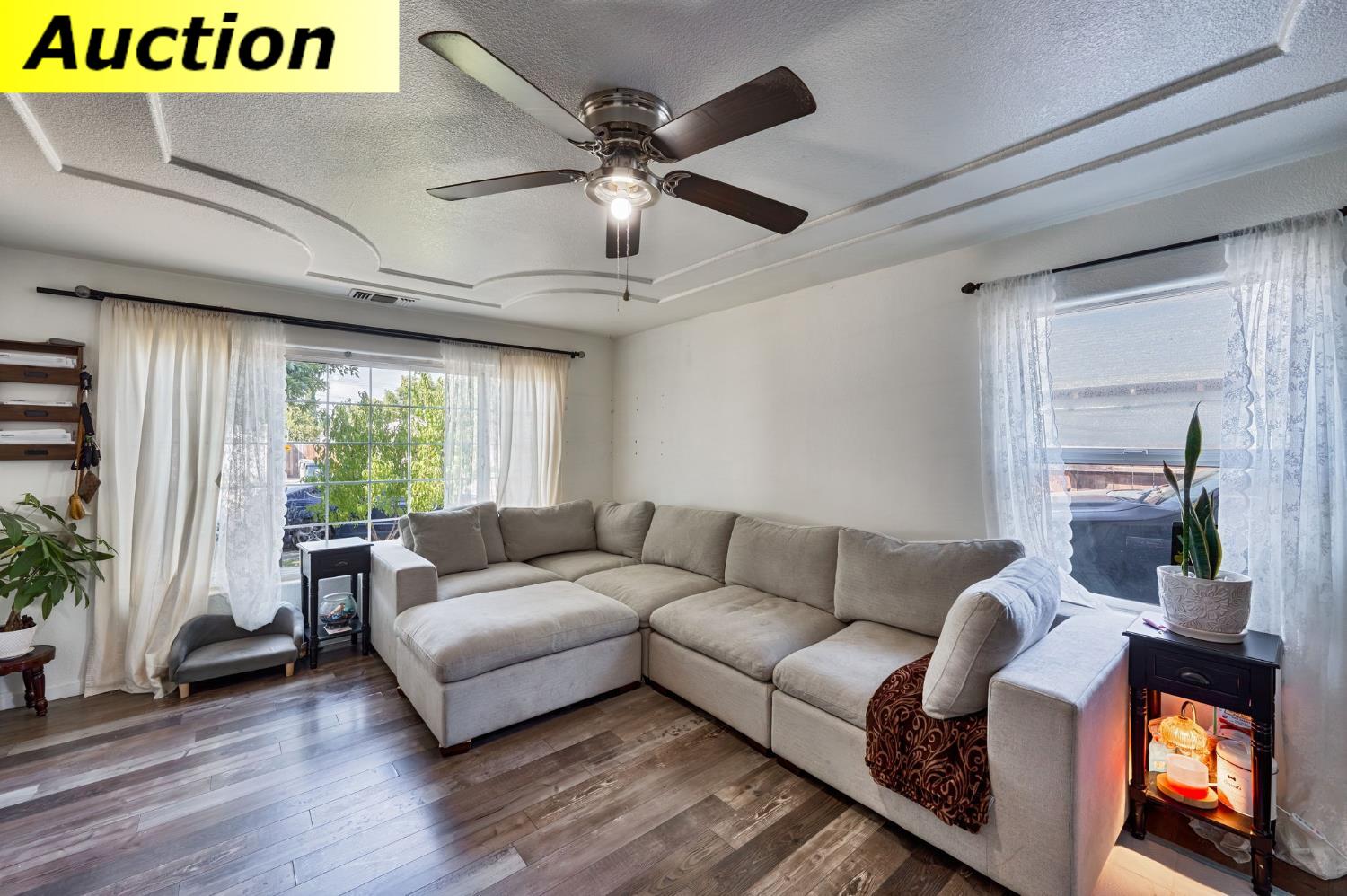 3734 22nd Avenue Sacramento CA 95820