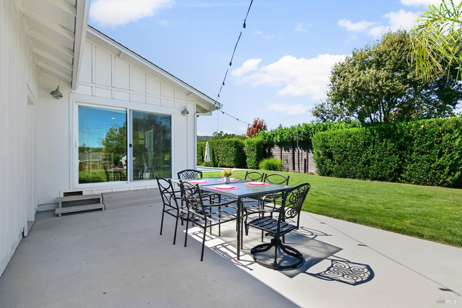 19022 Orange Avenue El Verano CA 95476
