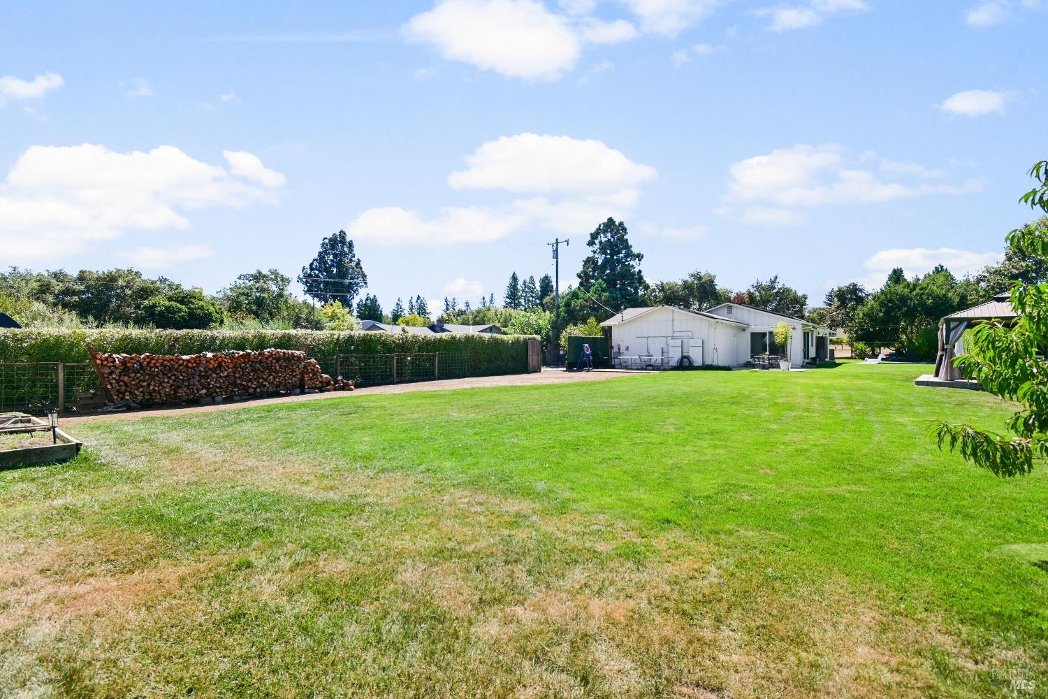 19022 Orange Avenue El Verano CA 95476
