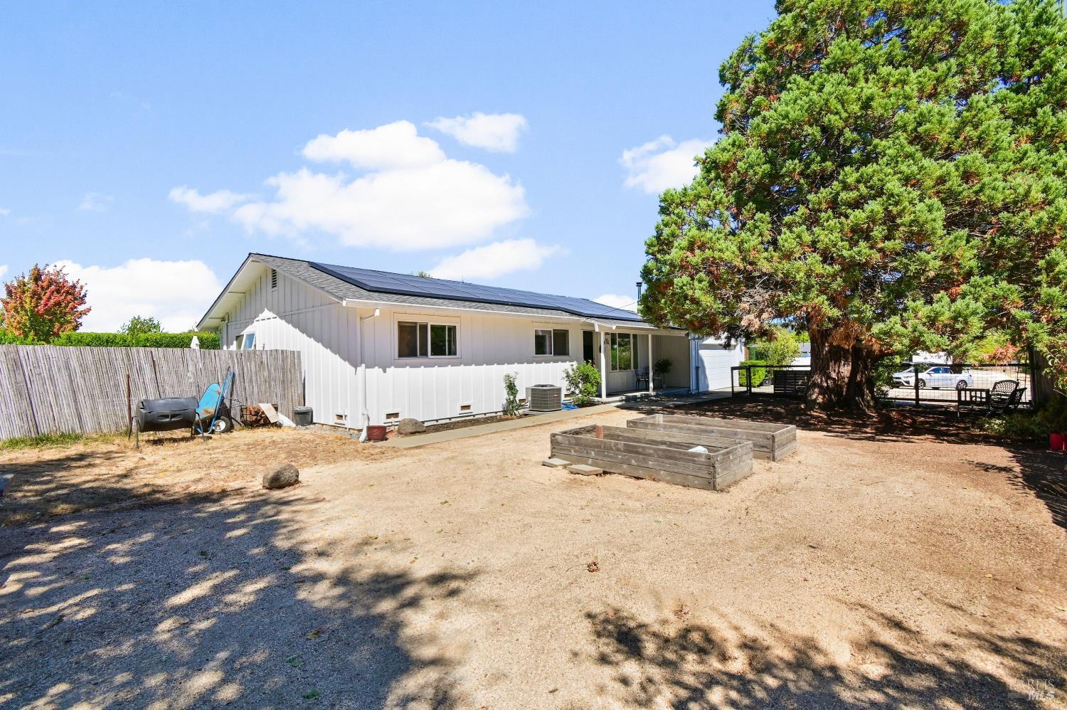 19022 Orange Avenue El Verano CA 95476