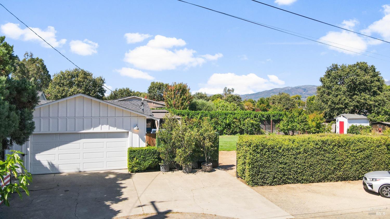 19022 Orange Avenue El Verano CA 95476
