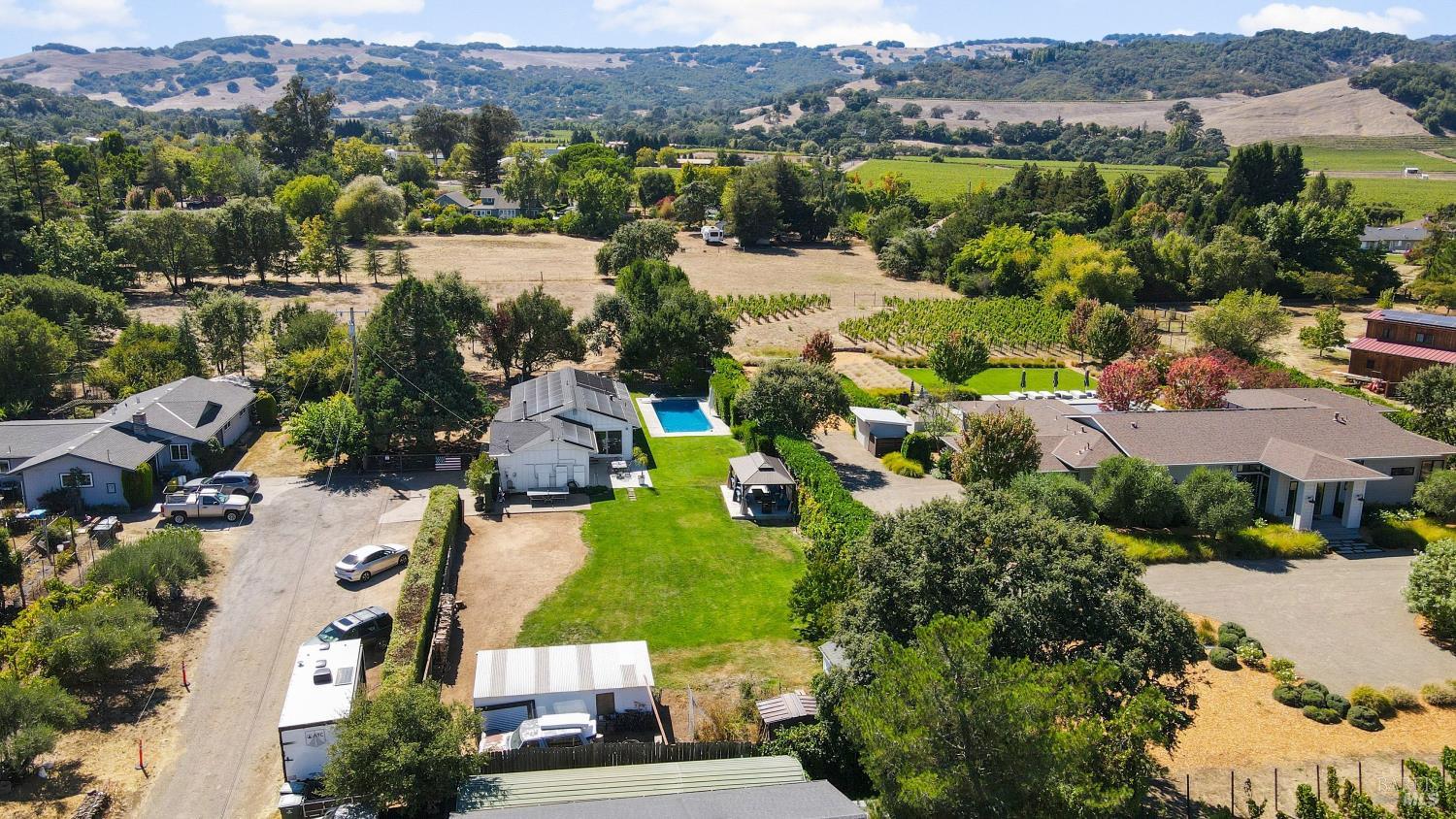 19022 Orange Avenue El Verano CA 95476