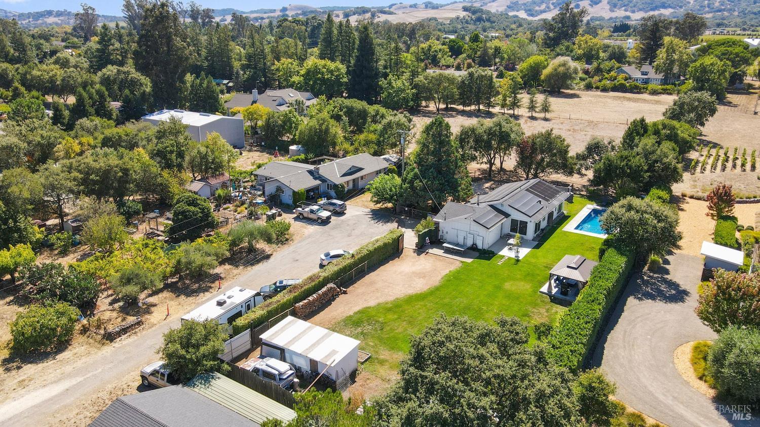 19022 Orange Avenue El Verano CA 95476