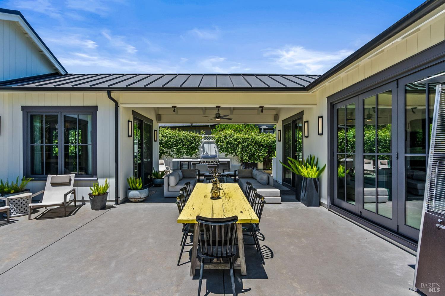 1814 Spring Street St. Helena CA 94574