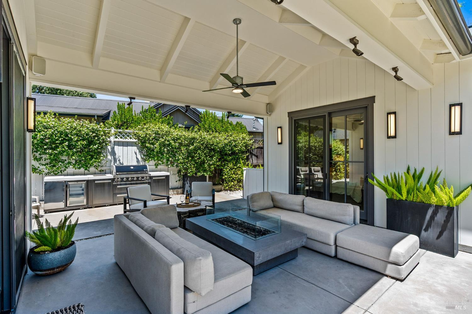 1814 Spring Street St. Helena CA 94574