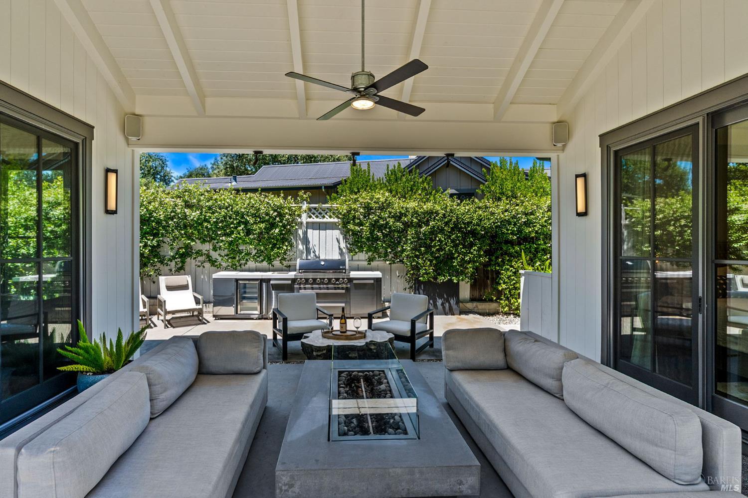 1814 Spring Street St. Helena CA 94574