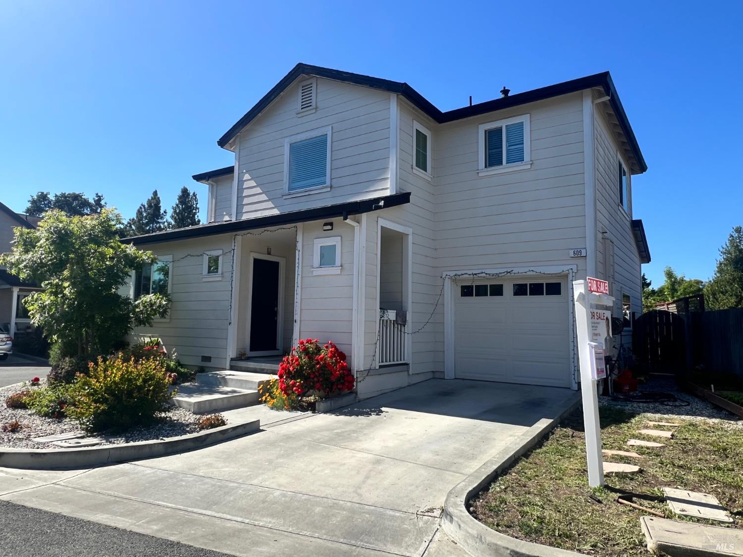 609 Avalon Lane Santa Rosa CA 95407