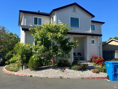 609 Avalon Lane Santa Rosa CA 95407