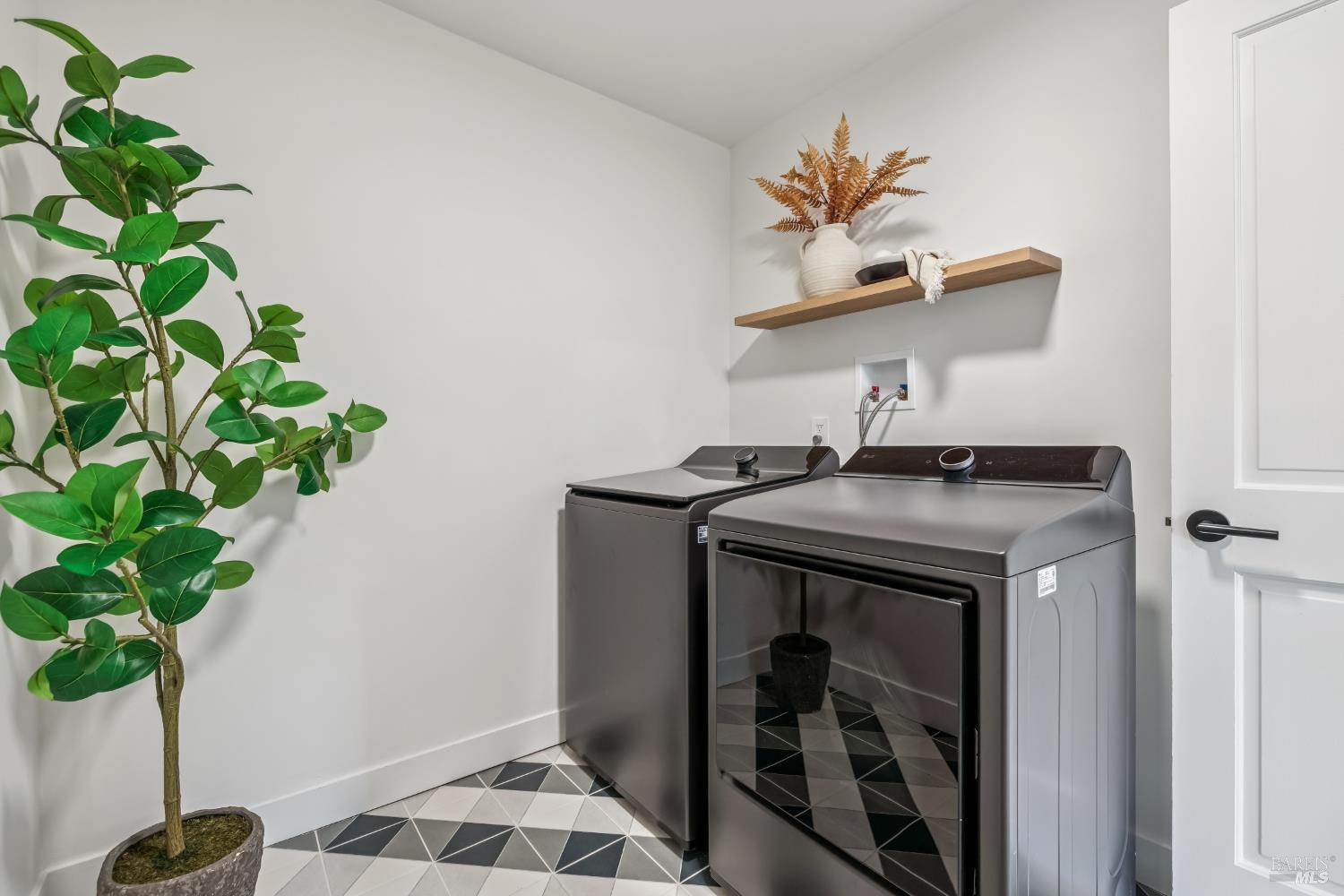 335 Tennessee Avenue Mill Valley CA 94941