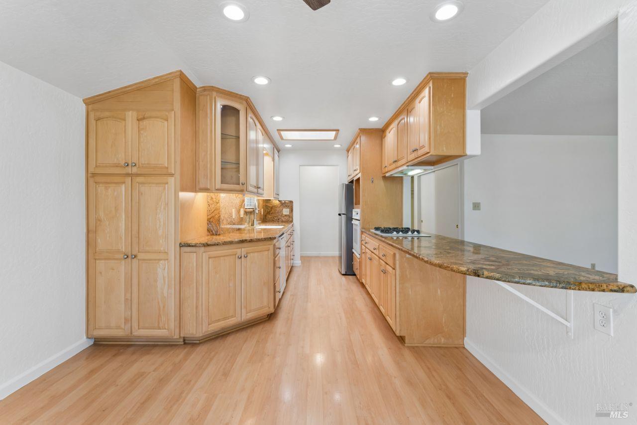 40 Queens Court Napa CA 94558