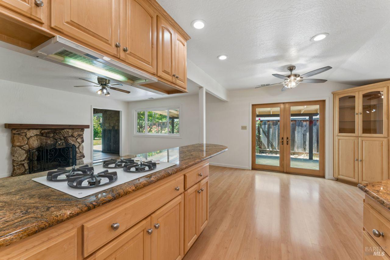 40 Queens Court Napa CA 94558