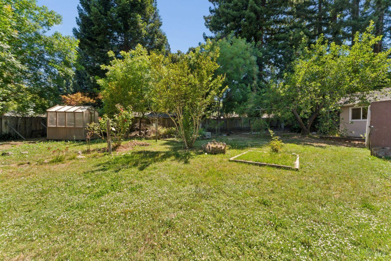40 Queens Court Napa CA 94558