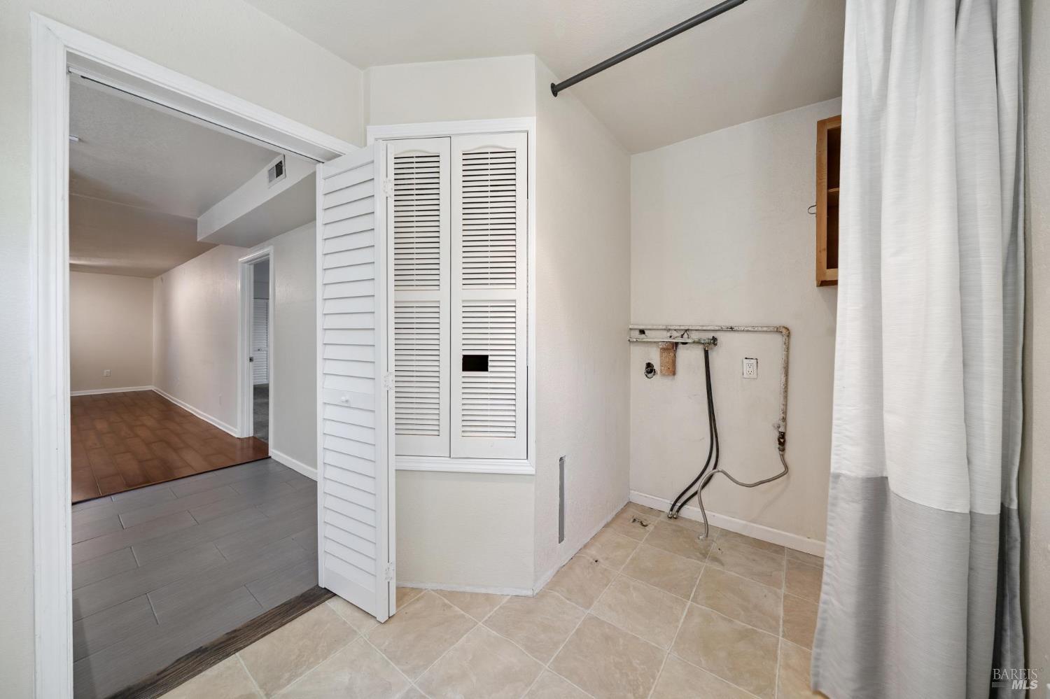 711 San Anselmo Avenue San Anselmo CA 94960