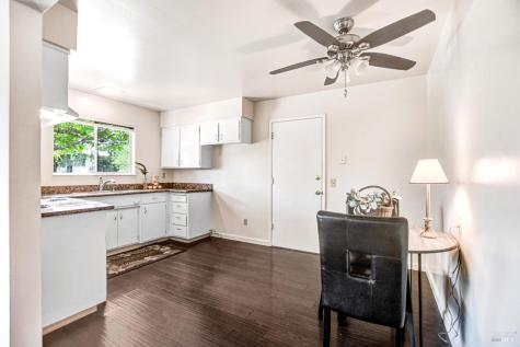 17326-17328 Hillside Avenue Sonoma CA 95476