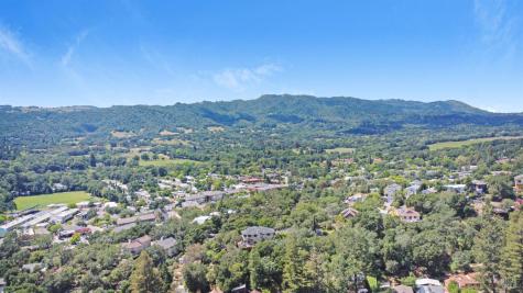 17326-17328 Hillside Avenue Sonoma CA 95476