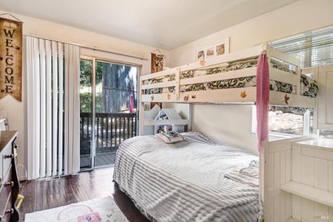 17326-17328 Hillside Avenue Sonoma CA 95476