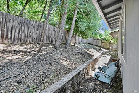 17326-17328 Hillside Avenue Sonoma CA 95476