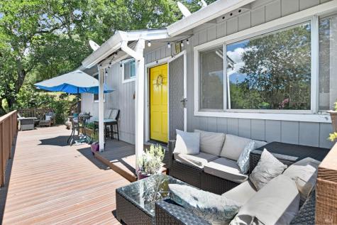 17326-17328 Hillside Avenue Sonoma CA 95476