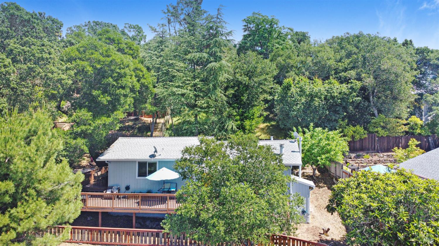 17326-17328 Hillside Avenue Sonoma CA 95476