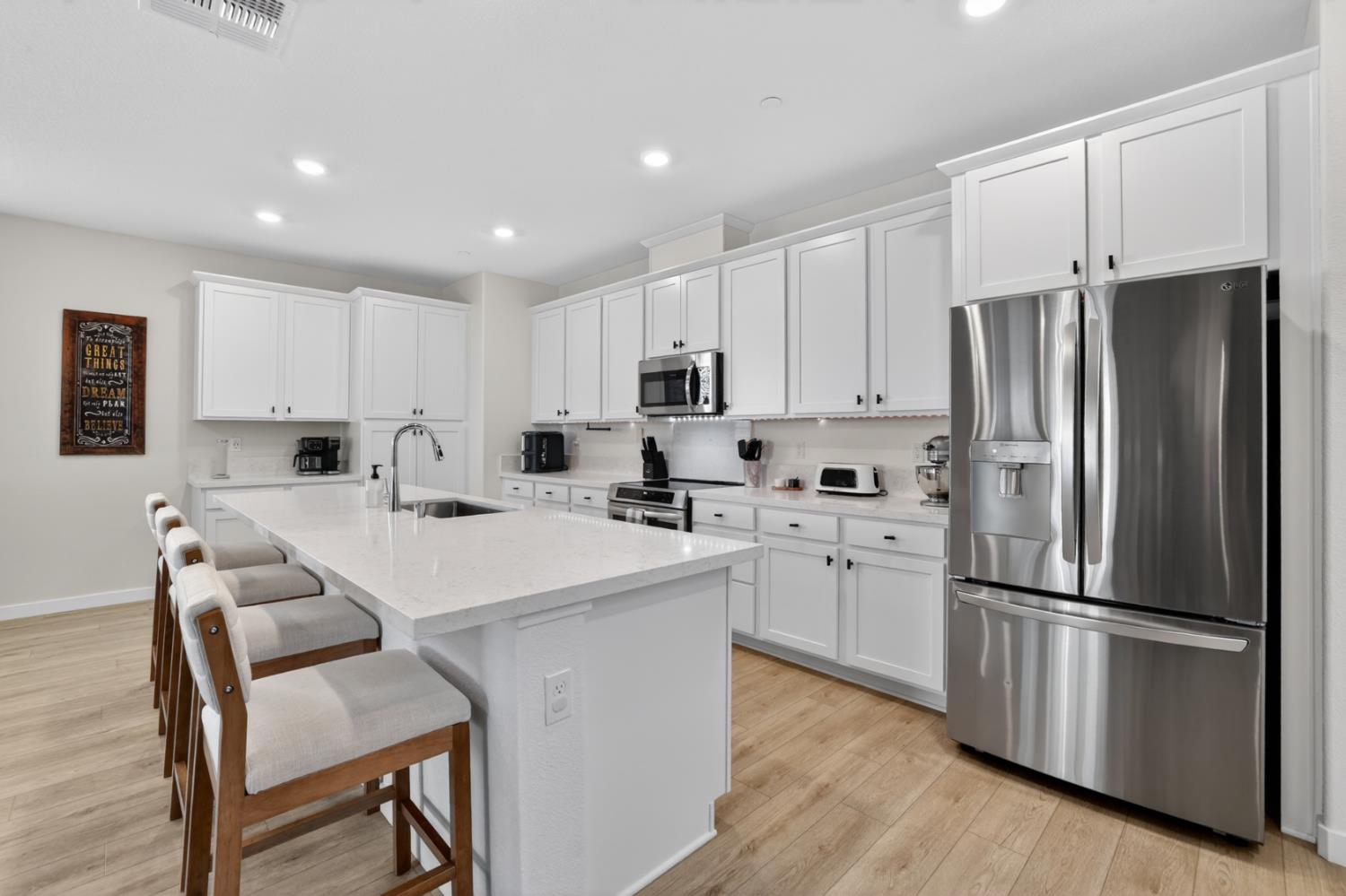 5353 Lopez Lake Way Sacramento CA 95835