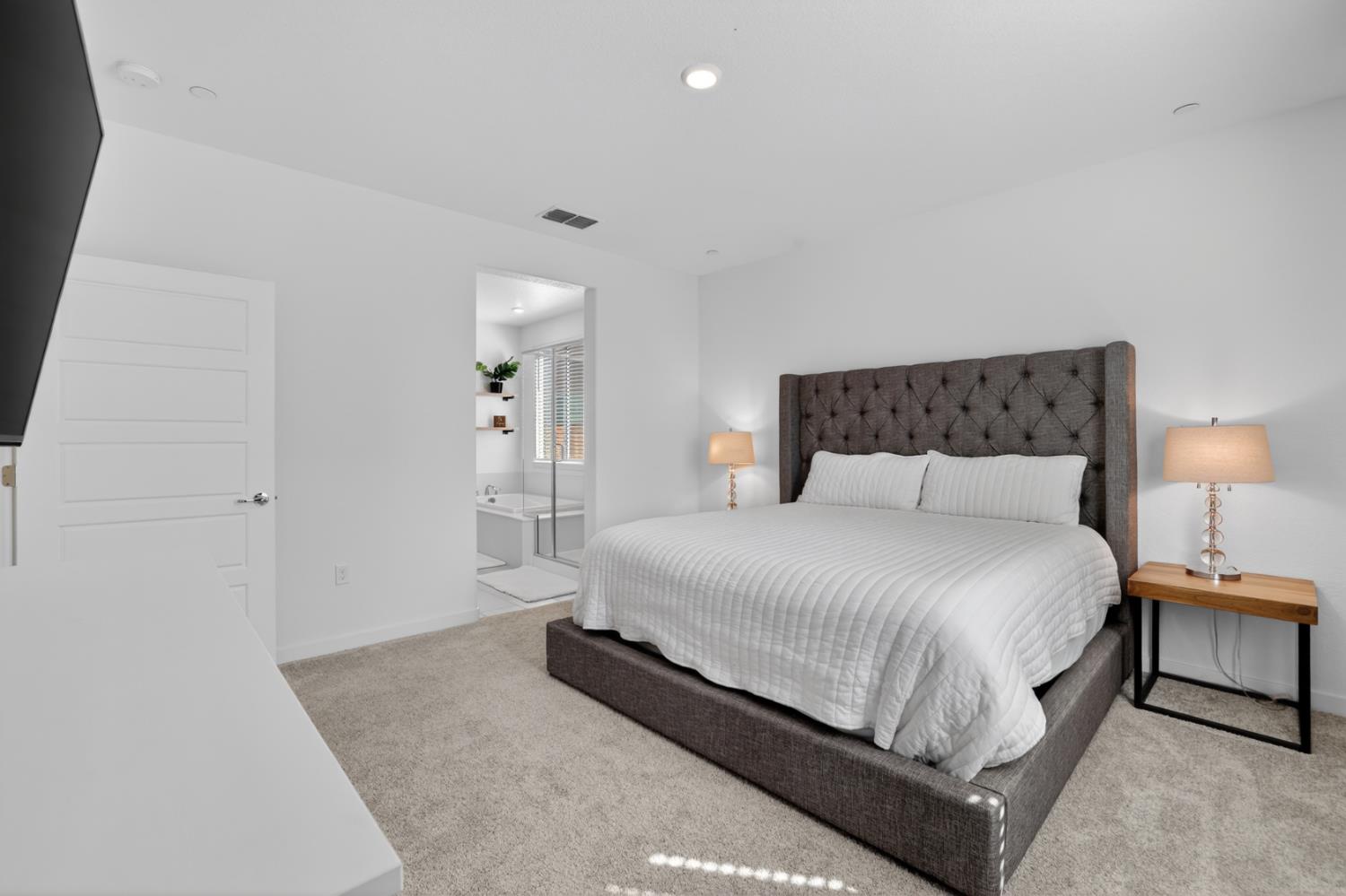 5353 Lopez Lake Way Sacramento CA 95835
