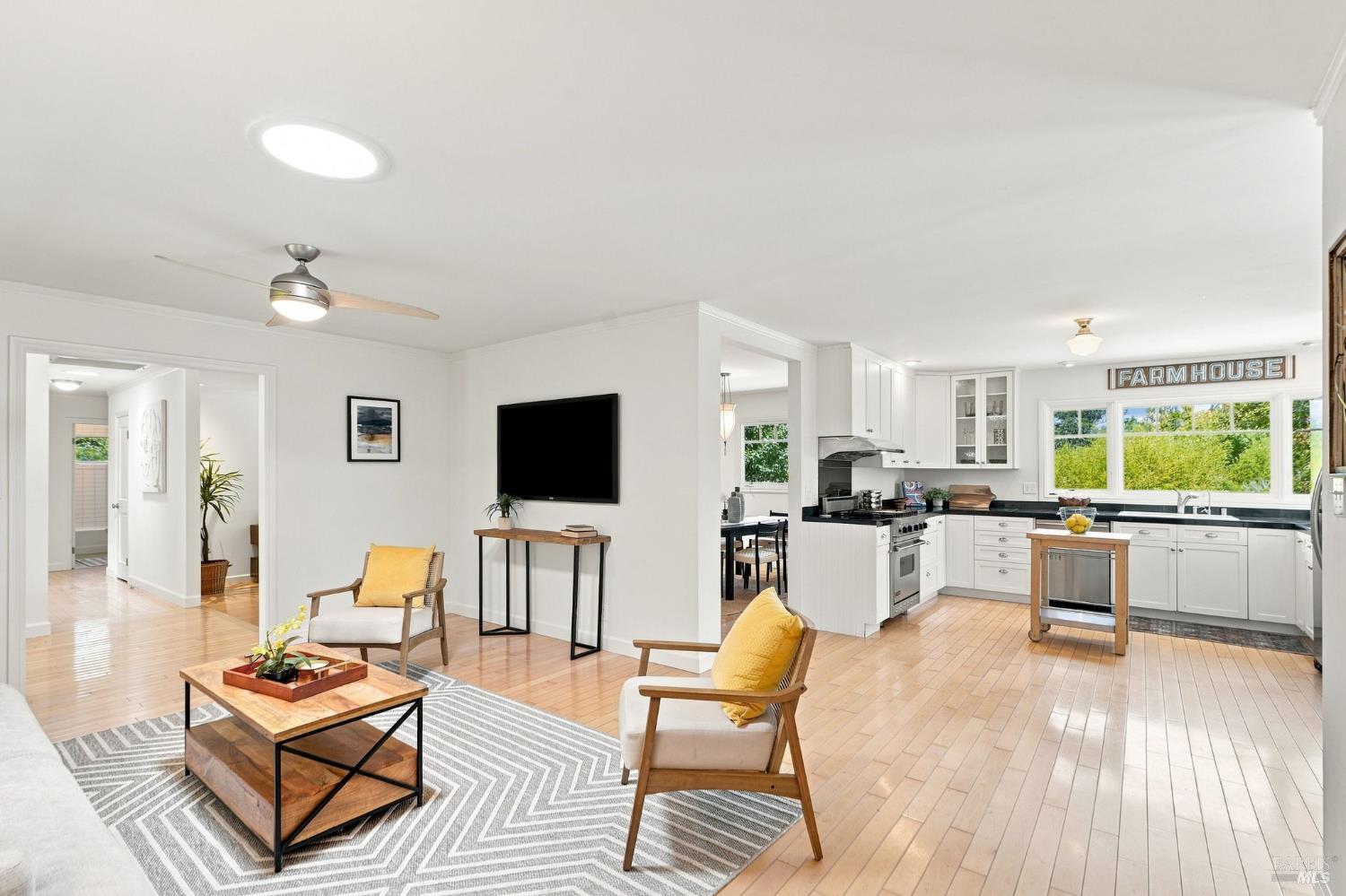 8245 Candy Apple Lane Sebastopol CA 95472