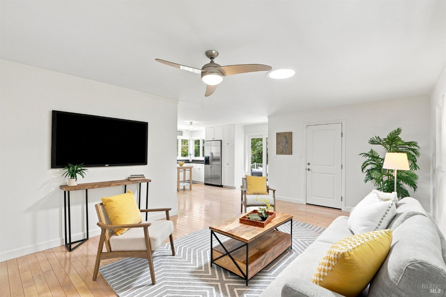 8245 Candy Apple Lane Sebastopol CA 95472